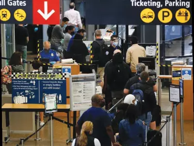 “백신 접종자만 입국” 추진 현실화 우려