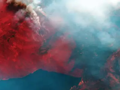 서울 면적 3배 불타… 인공위성서 본 가주 최악 ‘딕시 산불’