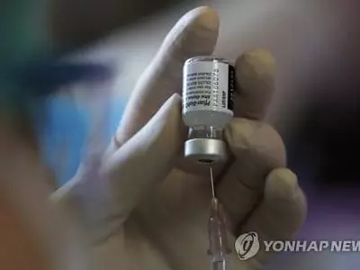 FDA, 코로나19 고위험군에 '부스터 샷' 승인