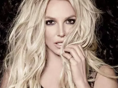 브리트니 스피어스, 친부 소송서 1승…후견인 관두기로