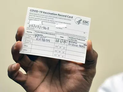 백신접종증명서 어떻게 보여줄까