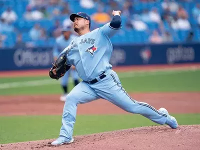 류현진, 디트로이트 제물로 시즌 12승… AL 다승 공동 1위