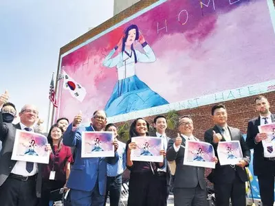 ‘인종증오 추방’ 벽화 떴다