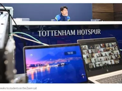 손흥민, 팀 훈련 정상 소화…런던 한인학교 학생과 화상 만남도