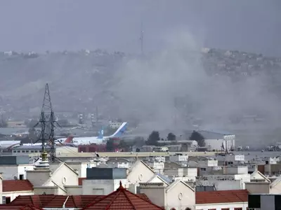 "카불공항 테러로 미군 12명·아프간 주민 60명 사망"