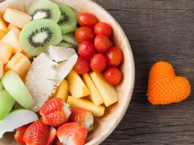 콩팥 기능 떨어지면… 제철 과일·보양식은 오히려‘독’