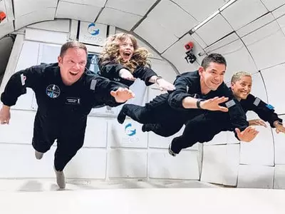 ‘진짜’ 민간 우주관광 로켓 15일 발사한다