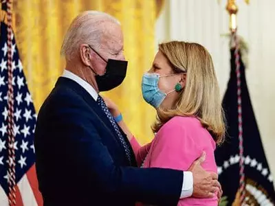 “중산층·노조가 미국 건설”