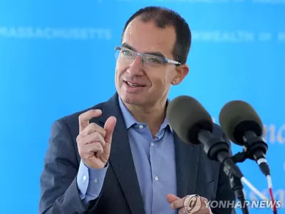 '한방에 코로나-독감 동시 예방'…모더나, 콤보백신 개발중