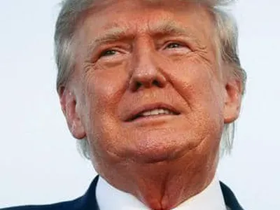 대선 재도전 깃발 든 트럼프…‘파괴력 커도 신뢰도는 하락’