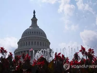 연방정부 셧다운 막판에 피했다…상하원 임시지출안 통과