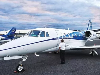 ‘나홀로’ 수요에 개인 전용기 대여 때아닌 호황