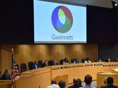 귀넷카운티 공무원 급여 인상