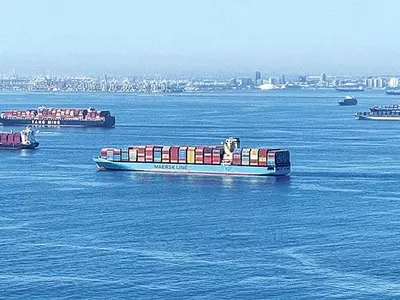 기름유출로 물류대란 더욱 심화… 연말 유통 ‘비상’