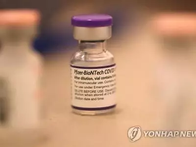 다시 속도 내는 미국 백신 접종…부스터샷·접종 의무화 덕분