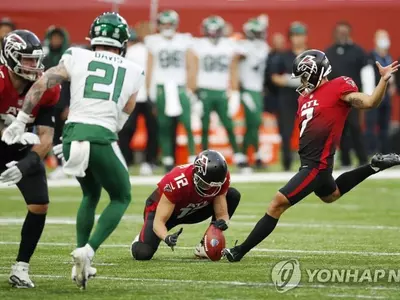 NFL 구영회, 손흥민 런던 안방에서 절묘한 52야드 필드골