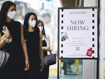 코로나발 구인난에 대졸 취업자 인기 다시 ‘상종가’