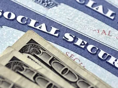 소셜연금 역대 최고 인상, 물가상승에 내년 5.9%↑