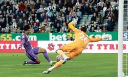 손흥민, 시즌 4호 골 ‘폭발’… 뉴캐슬에 3-2 승리