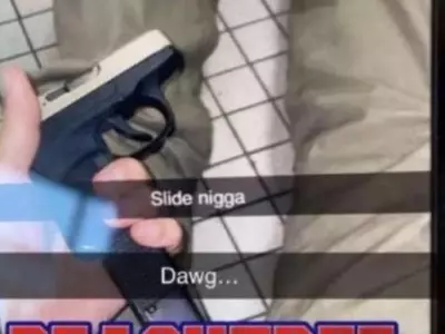 스와니 학교 화장실서 권총 든 사진 소셜미디어에