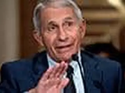 “백신 맞아라… 5차 유행 올수도”