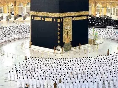 사우디 메카 거리두기 없는 새벽기도