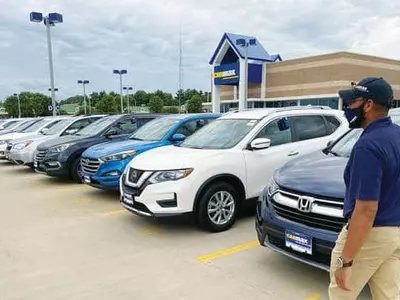 신차 부족에 중고차 ‘귀한 몸’…가격도 급등