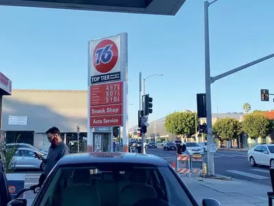 개스값 9년래 최고… 5달러 이상도