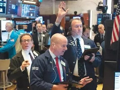 뉴욕증시, 기업 실적 호조에 다우·S&P 500 최고 마감