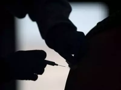 직원 100명이상 직장 노동부 ‘백신 의무화’