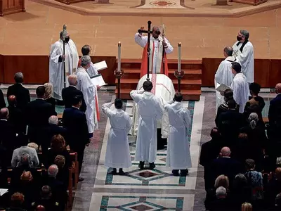 “양극화 미국, 파월로 모여”