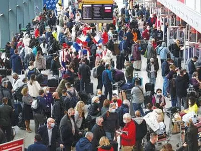 관광업·호텔 등 미 국경 개방으로 오랜만에 특수