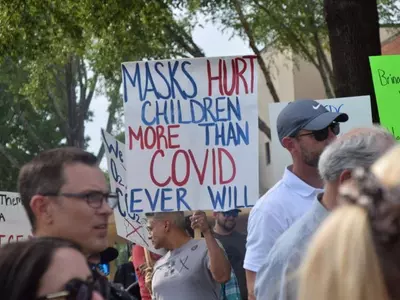 귀넷법원, 학부모 마스크 소송에 교육청 손들어 줘