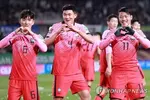 '골대만 세 차례' 벤투호, 황희찬 PK 골로 UAE에 1-0 승리