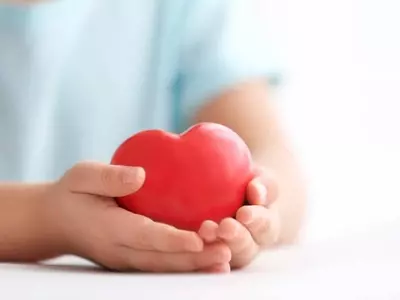 ‘심장 이식 대기’어린이 환자 4명 중 1명 사망