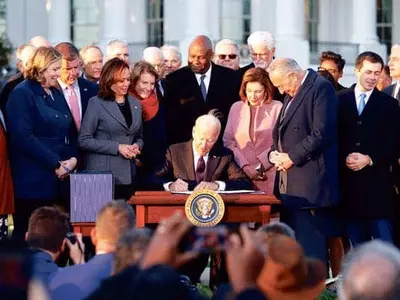 도로·교량·통신 천문학적 투자