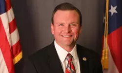 귀넷 커미셔너 확대법안 철회돼