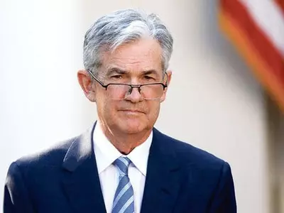 파월 Fed 의장 연임 바이든 지명 받아