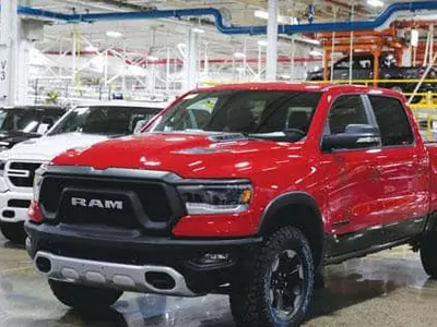 개스값 급등에 트럭 운전자들 경차 구입 고민