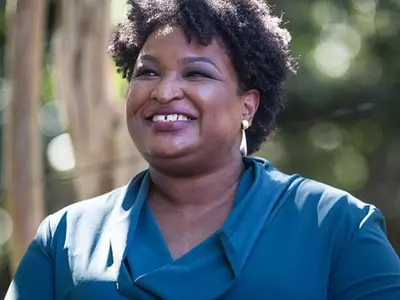 에이브럼스 주지사 재도전...승리하려면