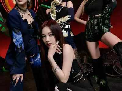 에스파, 미국 폭스TV ‘닉 캐넌 쇼’ 출연…K팝 가수 최초