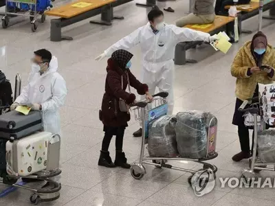 한국정부 해외 입국자 자가격리 조치 내년 1월6일까지 3주 연장