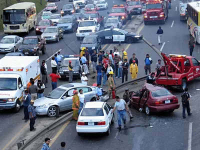 크리스마스 연휴 교통사고 16명 사망