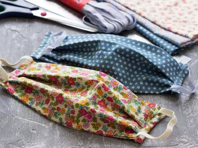 “천 마스크로는 오미크론 예방 어려워”