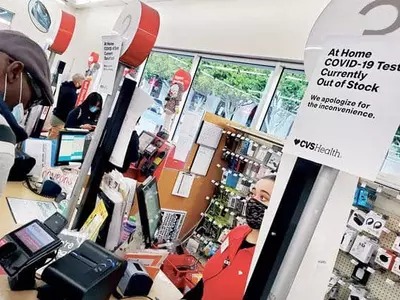 검사소 장사진, 진단키트 동나