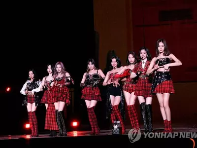 NCT·NCT 127, 빌보드 메인 앨범 차트에 나란히 이름 올려