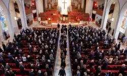 자니 아이잭슨 전 상원의원 장례식 엄수