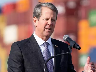 켐프 조지아인 부부 500달러 환급 추진