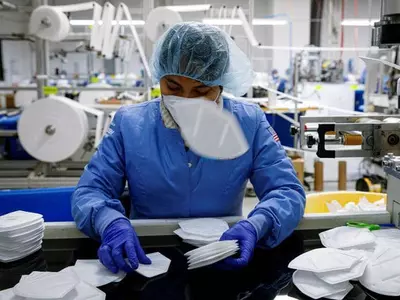 고품질 마스크 4억장 무료 배포…1인당 3장