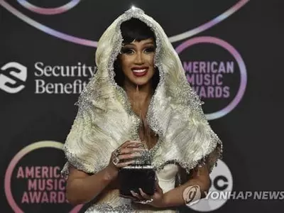 팝스타 '카디비'에 거짓소문 퍼트린 조지아주 유튜버에 410만달러 징벌적배상 '철퇴'